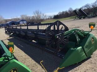 2011 John Deere 635F