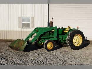 1968 John Deere 1520