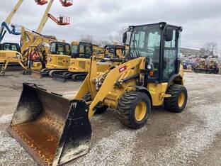 2022 Caterpillar 903D