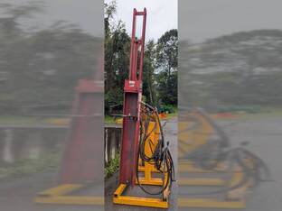 Brown Welding Post Pounder