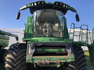 2022 John Deere S790