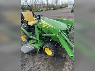 2022 John Deere 1025R