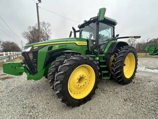 2023 John Deere 8R 310