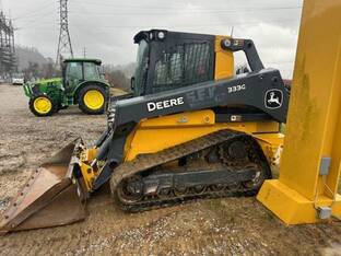 2023 John Deere 333G