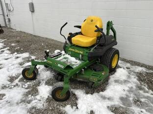 2023 John Deere Z720E
