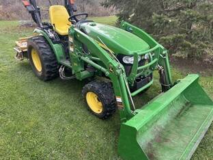 2014 John Deere 2032R