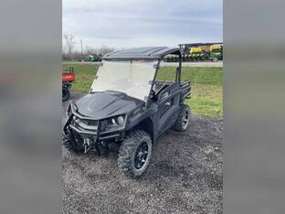 2019 John Deere XUV 590M