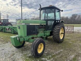 John Deere 2955