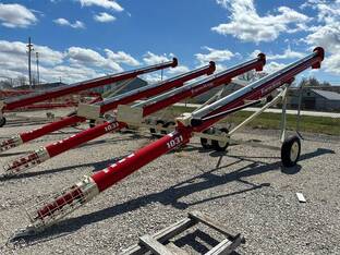 2022 Farm King 10x31