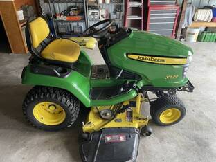 2012 John Deere X530