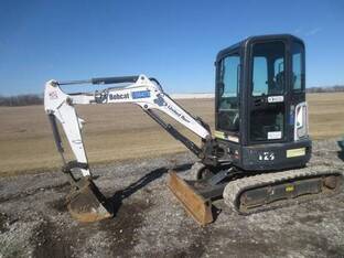 2019 Bobcat E26