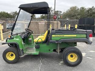 2015 John Deere GATOR TX