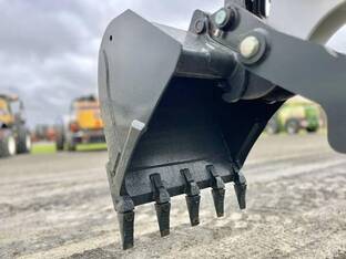 2025 Bobcat X-CHANGE