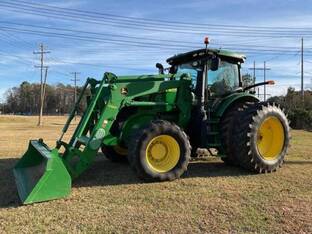 2012 John Deere 7215R
