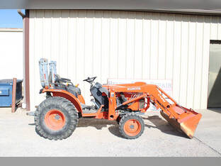 2005 Kubota B3030HSD Compact Tractor