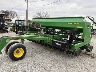 2009 John Deere 1590