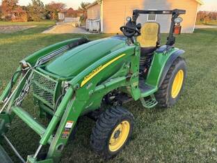 2012 John Deere 3720