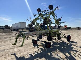 2016 Claas VOLTO 1300T