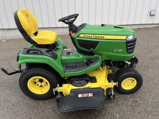 2021 John Deere X730
