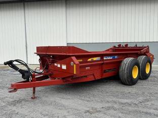 2010 New Holland 185