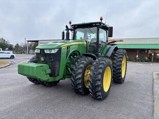 2017 John Deere 8320R