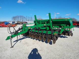 Great Plains SOLID STAND 1500