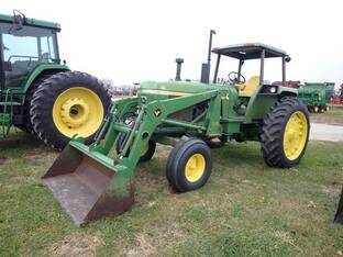 John Deere 4030