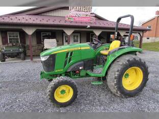 2014 John Deere 4052M