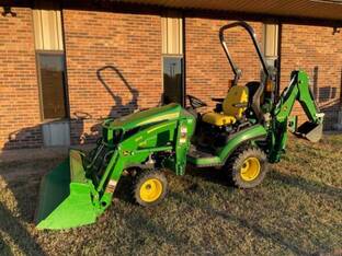 2022 John Deere 1025R