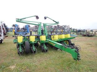 John Deere 1760