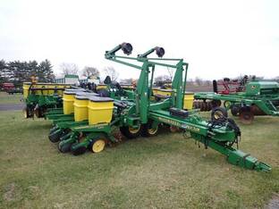 John Deere 1780