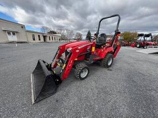2020 Massey-Ferguson GC1723EB