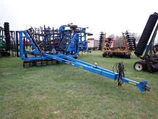 New Holland CRUMBLER