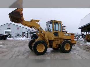 1989 John Deere 444E