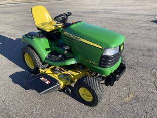2011 John Deere X720