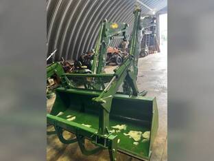 2019 John Deere 680R