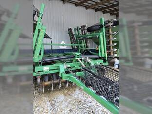 2010 Great Plains 2400TC