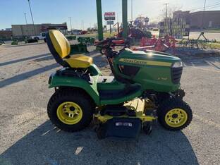 2019 John Deere X758