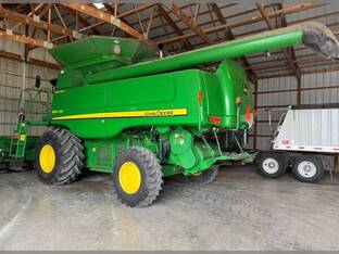 2010 John Deere 9570 STS