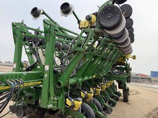 2005 John Deere 1790