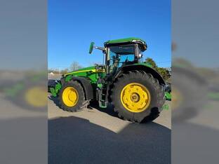 2023 John Deere 8R 370