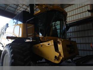 2014 New Holland CR6090