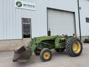 1976 John Deere 2440