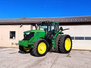 2013 John Deere 6210R