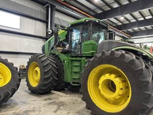 2025 John Deere 9R 640