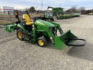 2022 John Deere 1025R