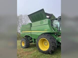 2023 John Deere S780