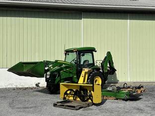 2011 John Deere 3720
