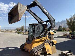 2019 John Deere 333G