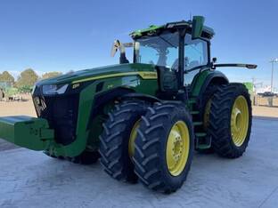2023 John Deere 8R 370